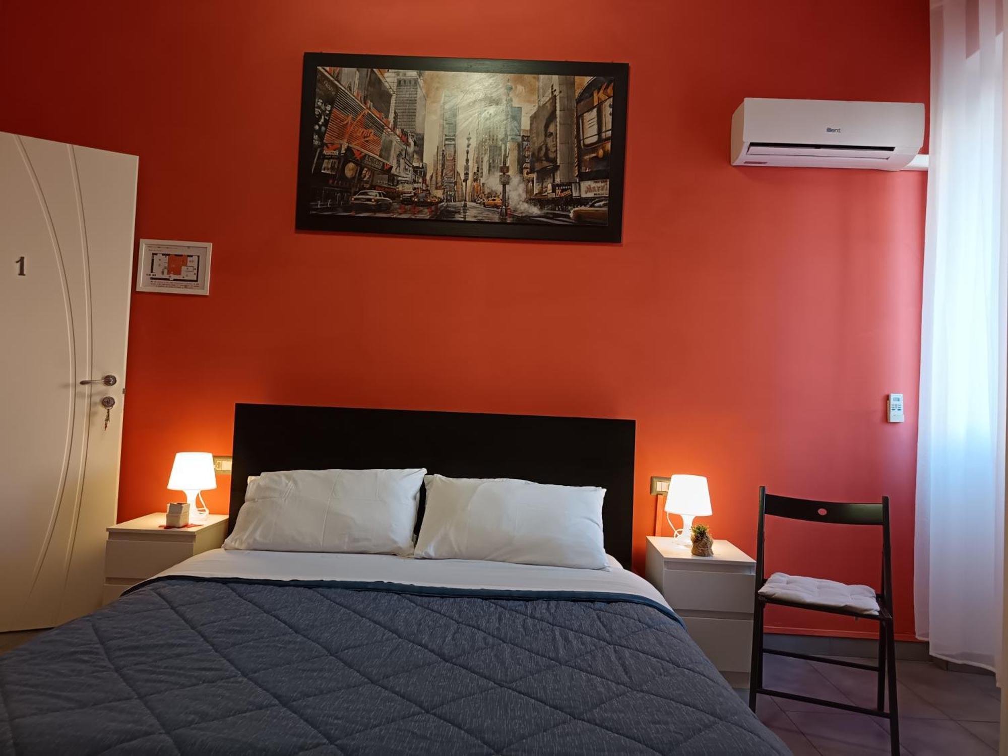 Adriatic Room 50 M Dalla Stazione Ferroviaria Di Ciampino E Dalla Navetta Aeroportuale Bagian luar foto