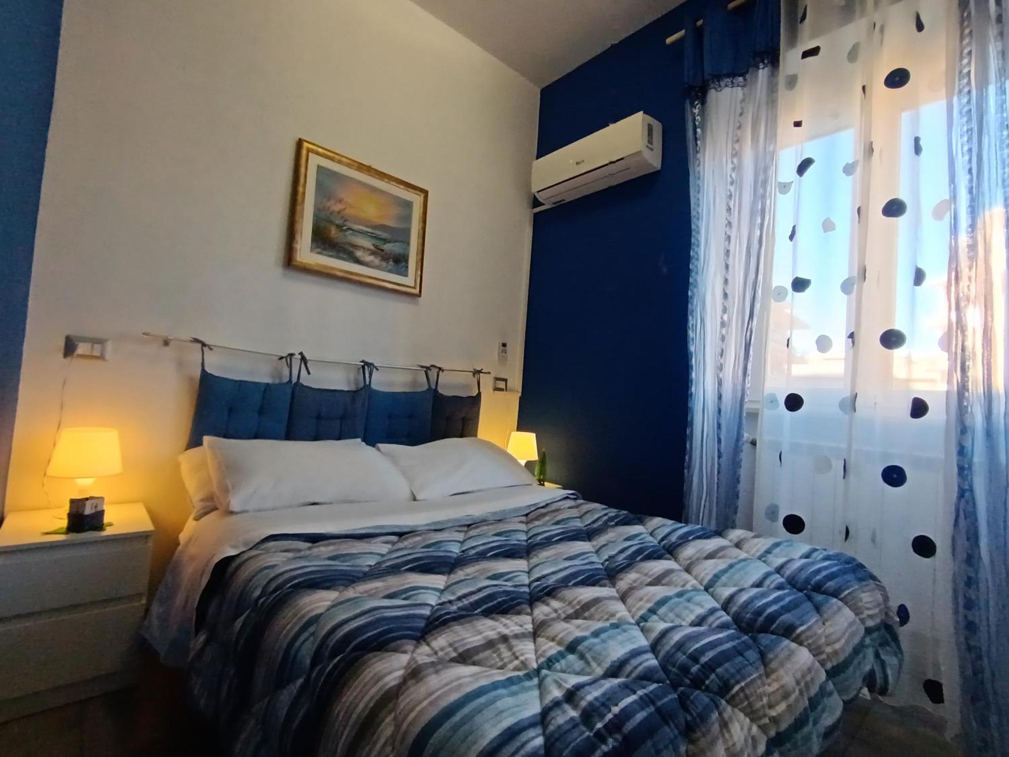 Adriatic Room 50 M Dalla Stazione Ferroviaria Di Ciampino E Dalla Navetta Aeroportuale Bagian luar foto